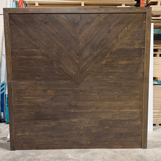 Head table wall